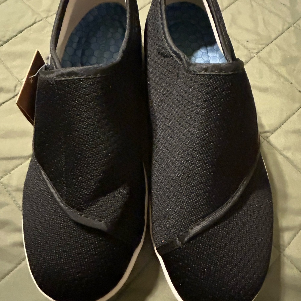 Litechice Black Slip-On Shoes with Velcro